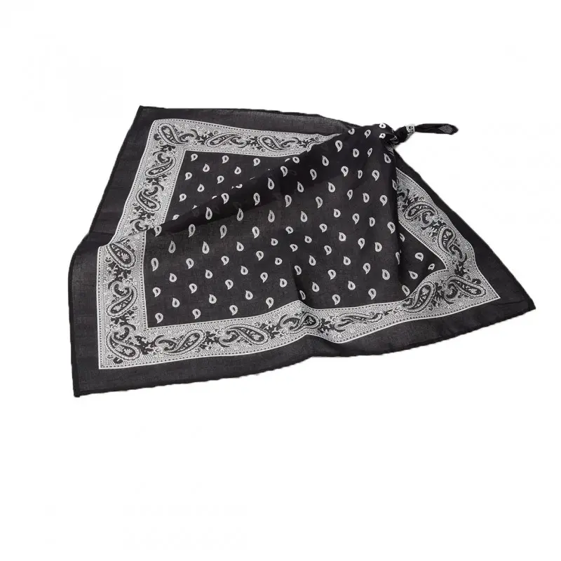 halstuch-bandana-glarner-tueechli-schwarz.webp